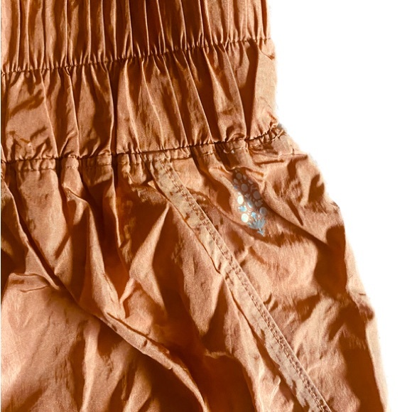 LN Free People The Way Home Shorts size small brushed apricot (peach/orange) - Picture 3 of 4